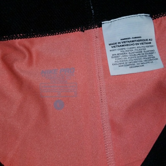 Nike training capris - Picture 2 of 7